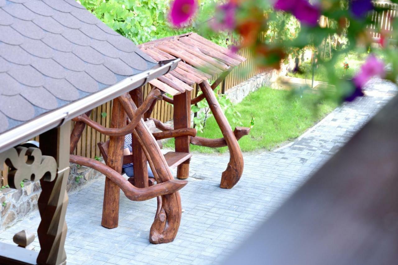 Casuta De Poveste Târgu Neamţ Bagian luar foto
