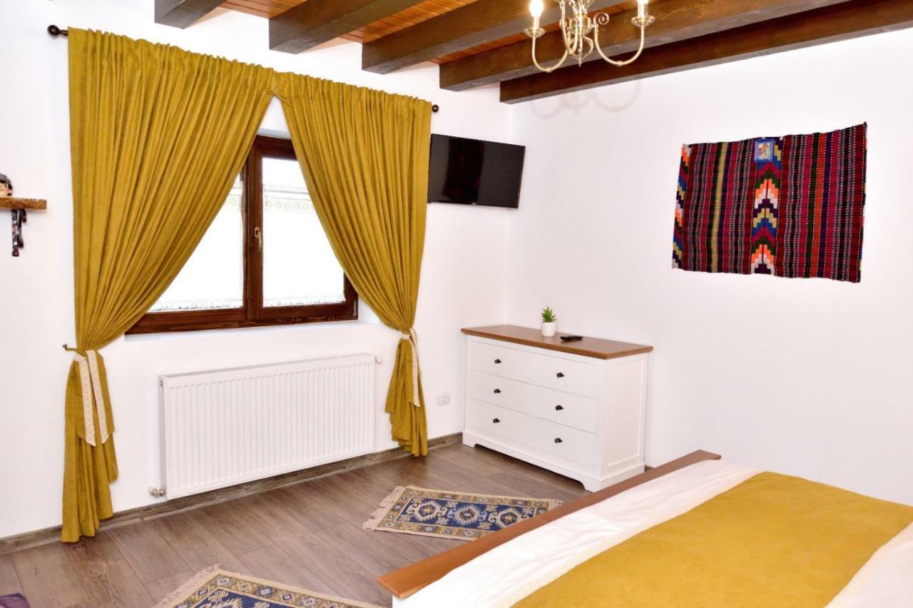 Casuta De Poveste Târgu Neamţ Bagian luar foto